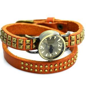 Vintage Round Quartz Rivet Leather Watchband Black..