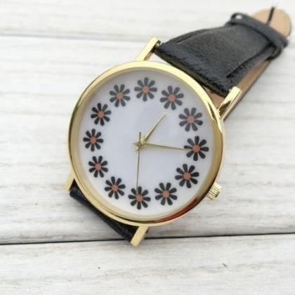 Daisy Face Leather Watchband Unisex Wrist Watch..