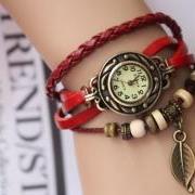 Handmade Vintage Style Leather Band Watches Woman Girl Lady Quartz Wrist Watch Red
