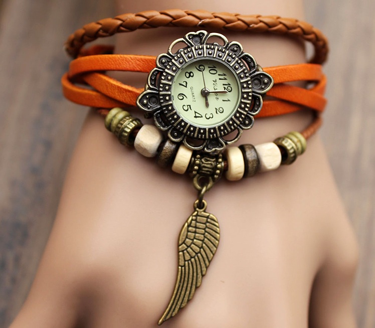 Handmade Leather Strap Watches Woman Girl Quartz Wrist Watch Bracelet Watch Light Brown