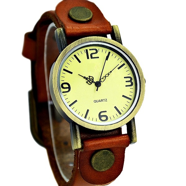 Vintage Leather Watchband Unisex Wrist Watch For Men Lady Retro Round Quartz Brown