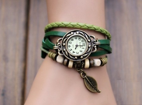 Handmade Vintage Style Leather Band Watches Woman Girl Lady Quartz Wrist Watch Green