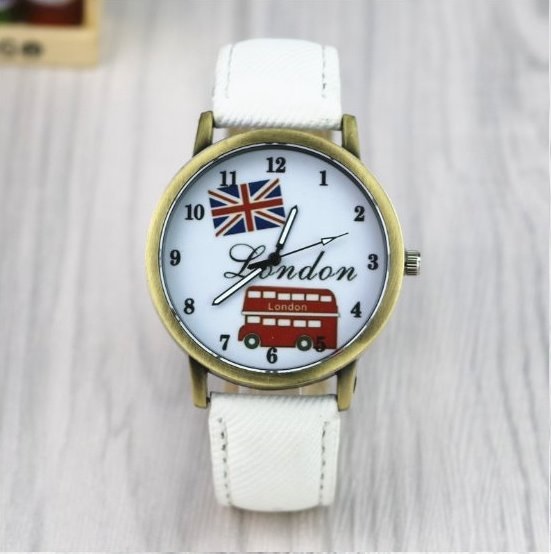Handmade Vintage London Bus Face Leather Watchband Unisex Wrist Watch For Men Lady Retro Round Quartz White