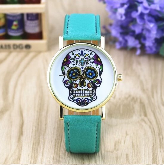 Suger Skull Face Leather Watchband Unisex Wrist Watch For Men Lady Retro Round Quartz Mint