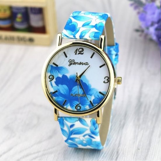 Vintage Flower Retro Quartz Watch Leather Band Unisex Wrist Watch For Men Lady Retro Round Quartz Watch Blue
