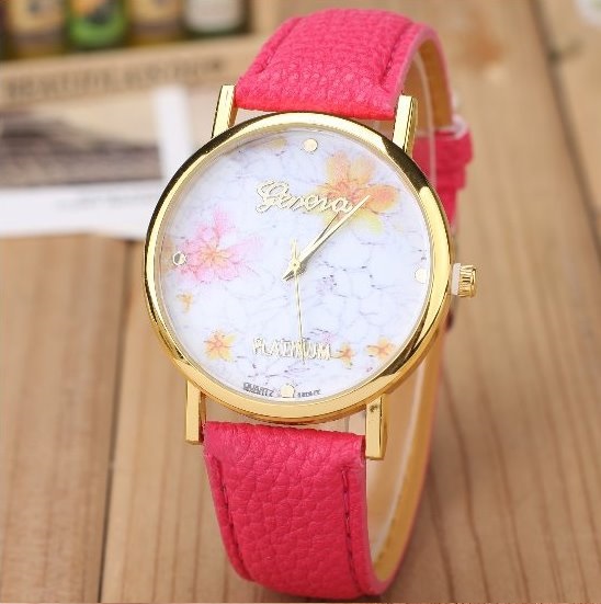 Small Yellow Flower Watch Retro Quartz Watch Leather Band Unisex Wrist Watch For Men Lady Retro Round Quartz Watch Pink